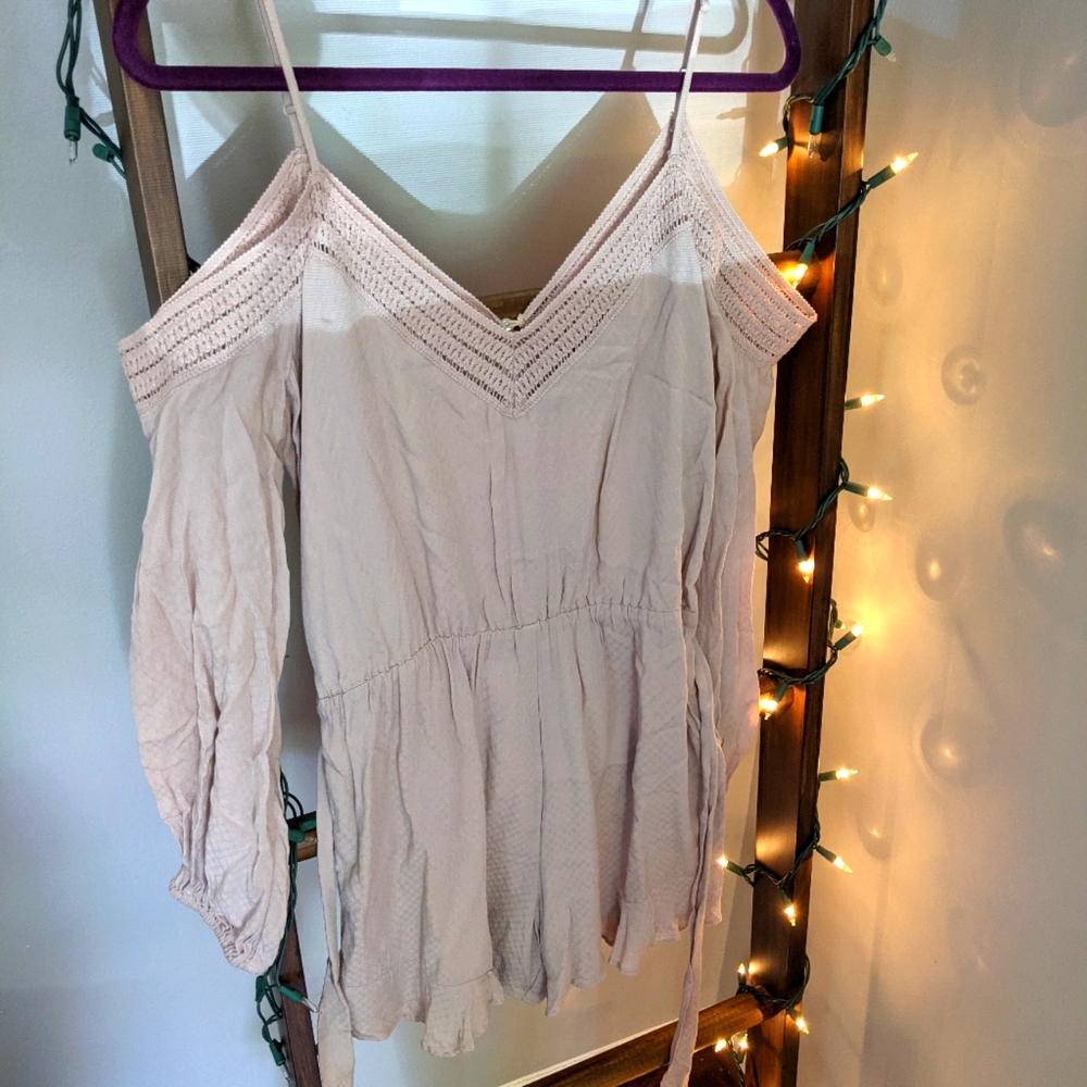 Light pink long sleeved macrame romper